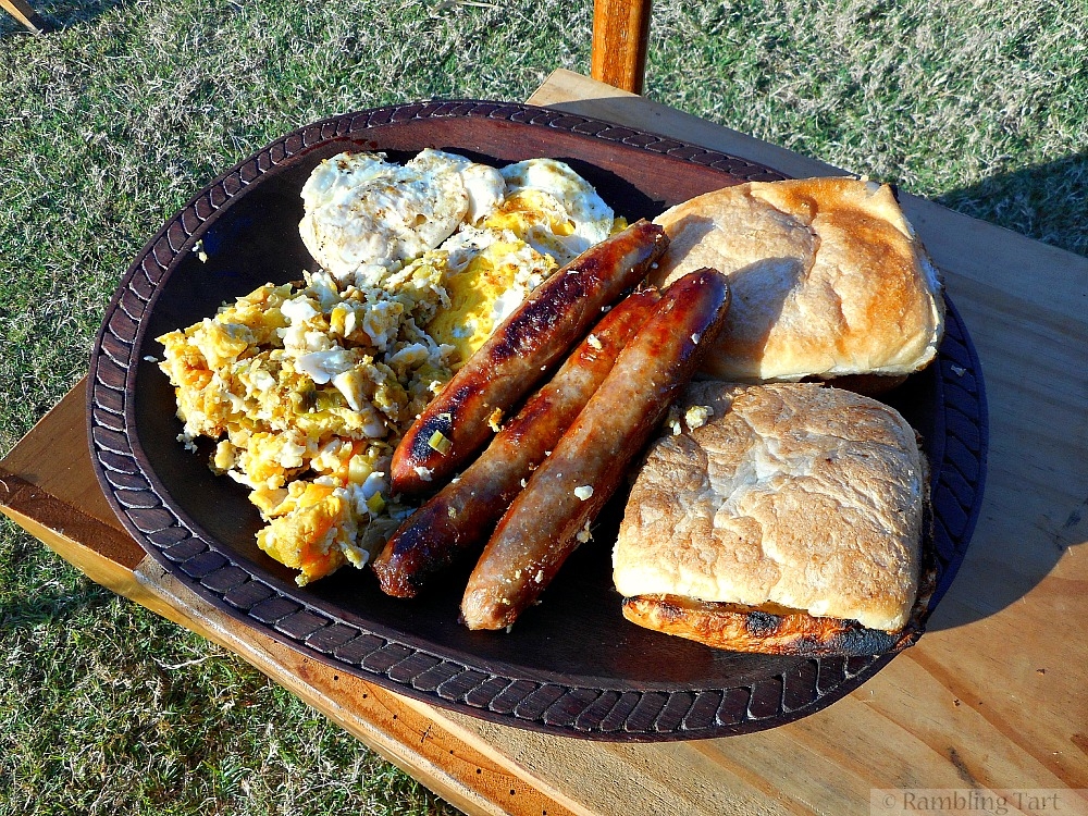 a-medieval-camping-breakfast-rambling-tart